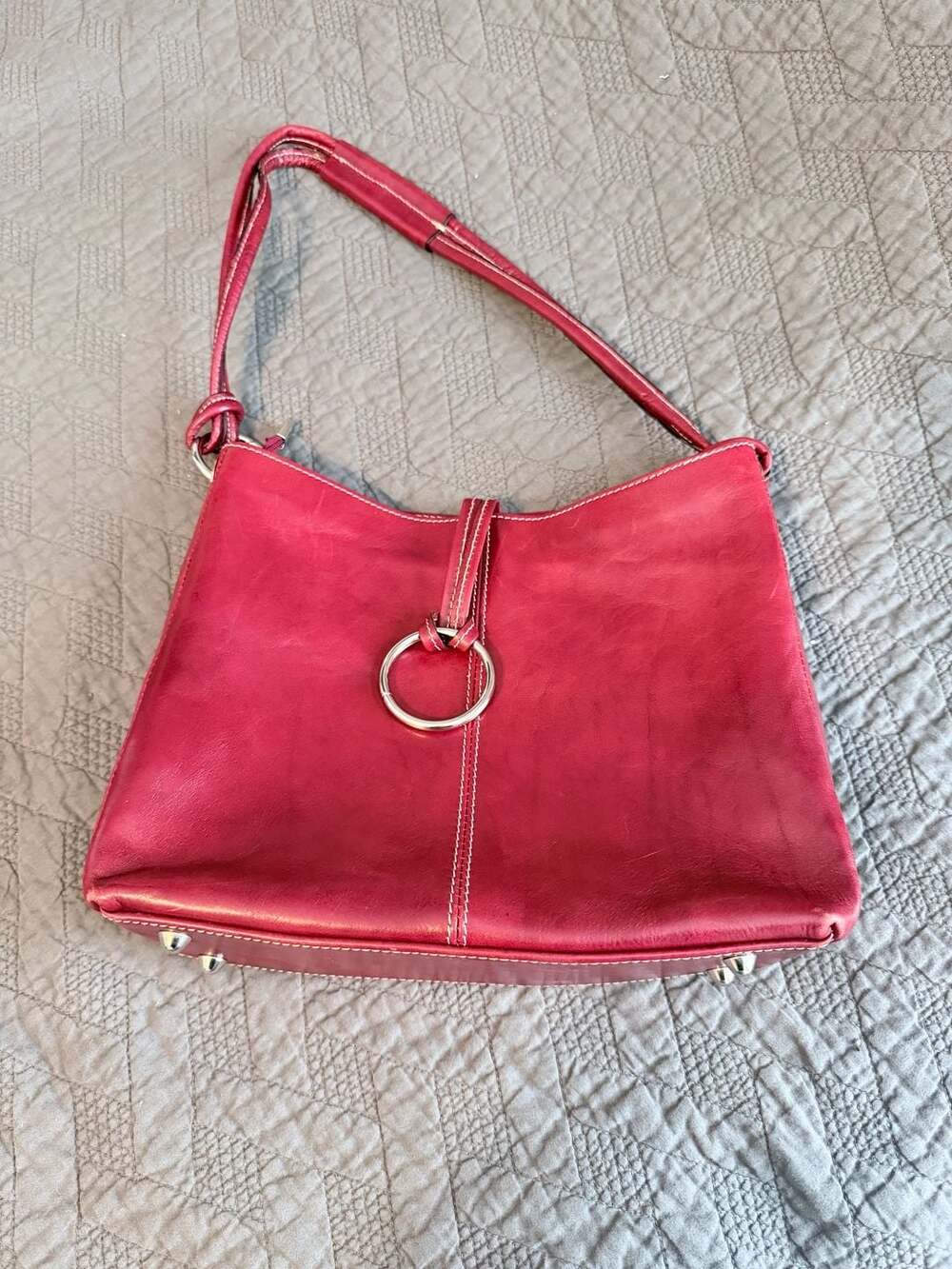 Floto Tavoli Italian Leather Shoulder Bag in Red

BM